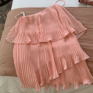 Cute pink dress!!